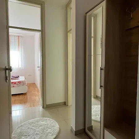 Apartment Borka